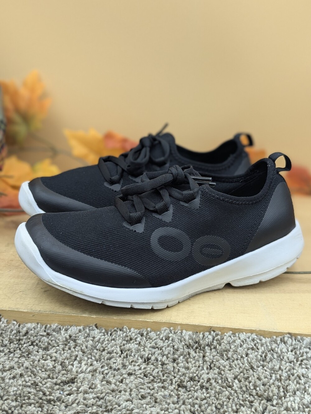 OOFOS OOMG Recovery Shoes Women's Size 7 Casual Comfort Walking
